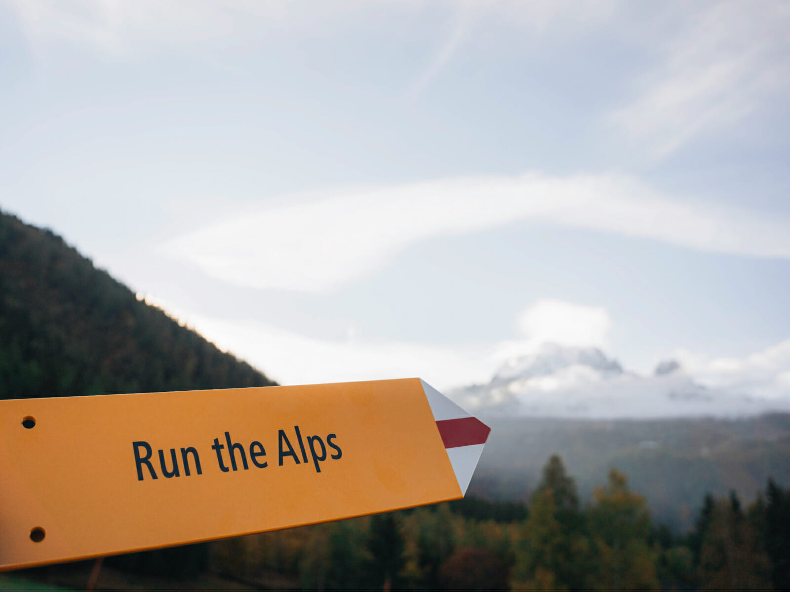 Run the Alps Customizable Trail Sign